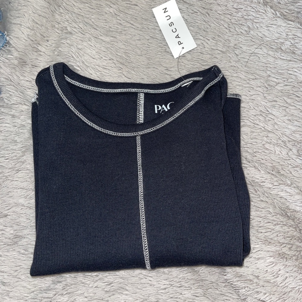 Pacsun t shirt